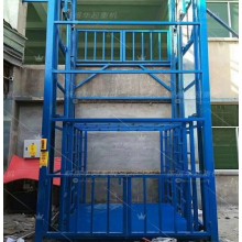 直銷鏈條導(dǎo)軌式液壓貨梯，液壓叉車，液壓起重貨梯安裝施工